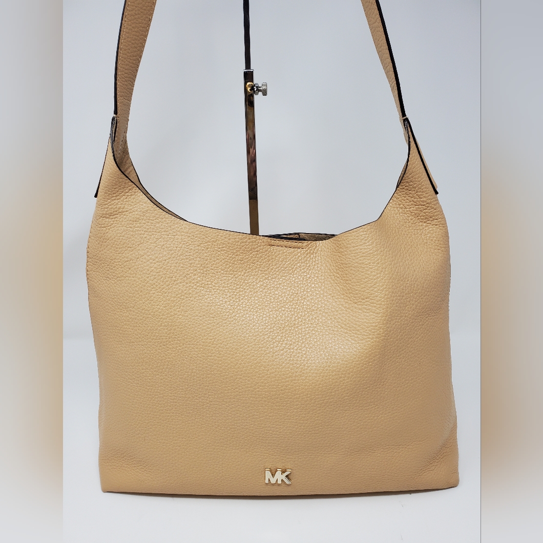 Michael Michael Kors Junie Medium Leather Shoulder Bag